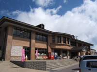 ���X�g�n�E�X