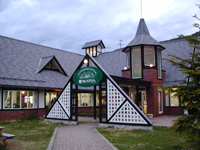 ���J����