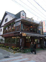 ���y������X