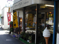 �j���[�����g